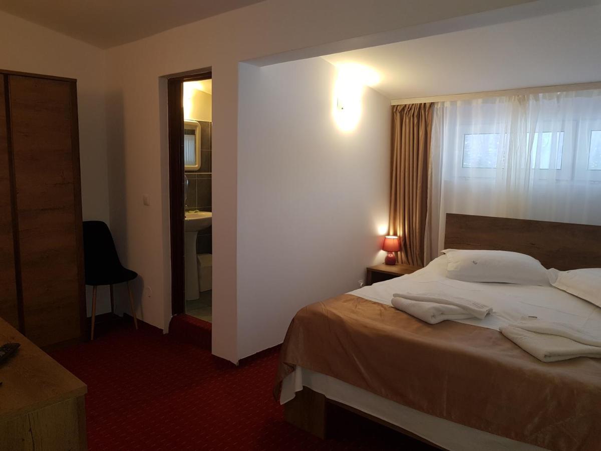 Cabana Fulg De Nea Predeal Exterior foto